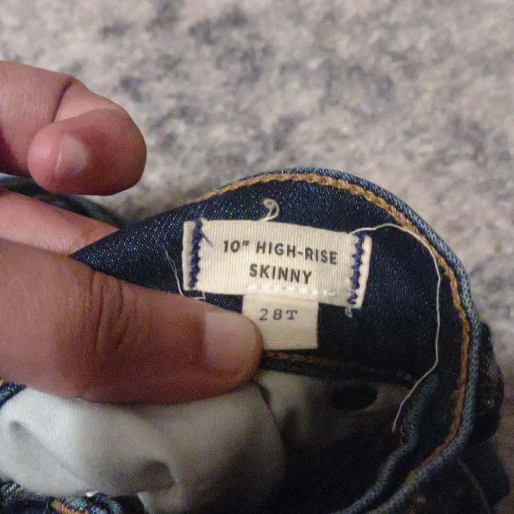 Madewell | High Rise Skinny Jeans - Picture 4 of 5